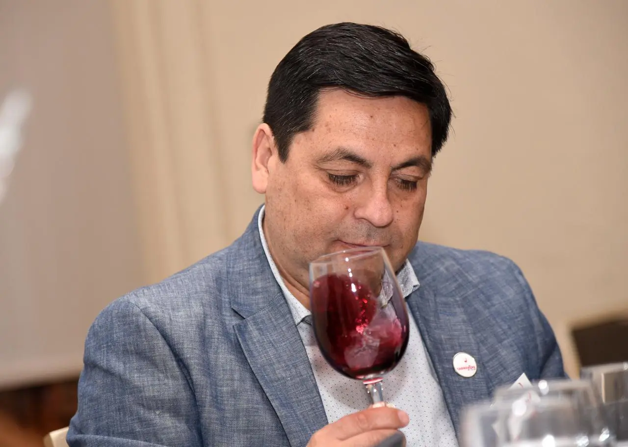 Luis Campos Gajardo, director de Revista Gentes